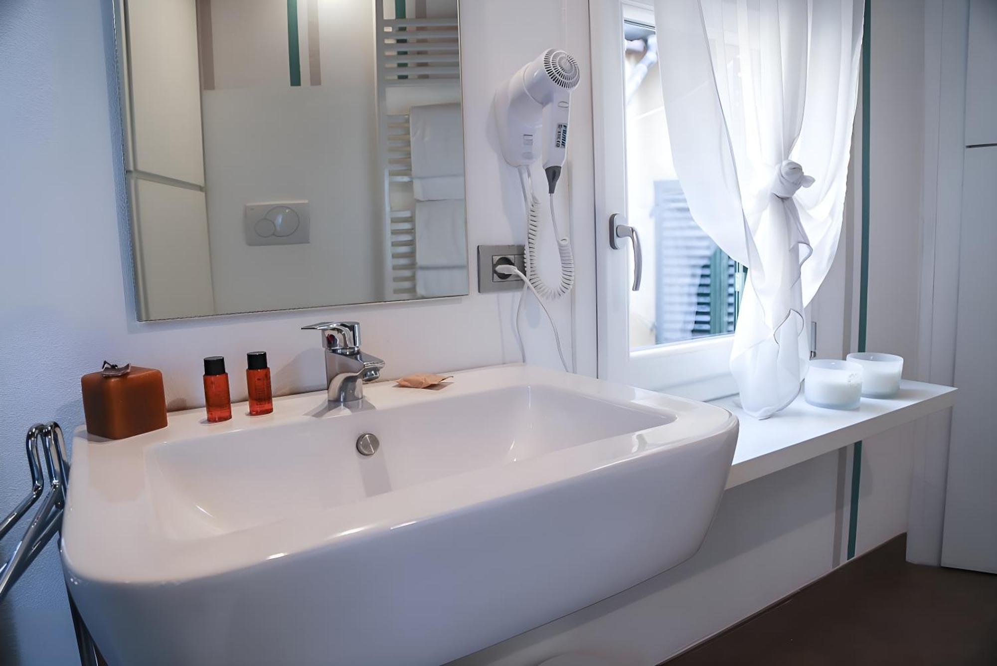 Elegant And Bright Flat Near The Duomo Apartamento Florencia